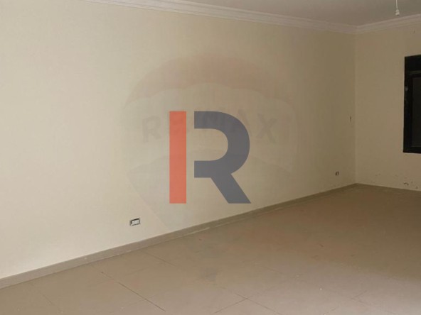 R9-1039 Apartment For Sale in Ehden - Zgharta — Photo 4 of 7