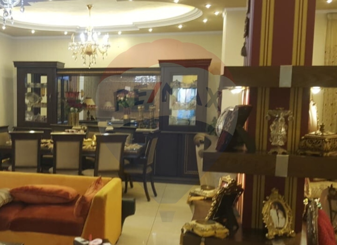 R9-1046 Apartment For Sale in Monla St - Tripoli — Photo 3 of 6
