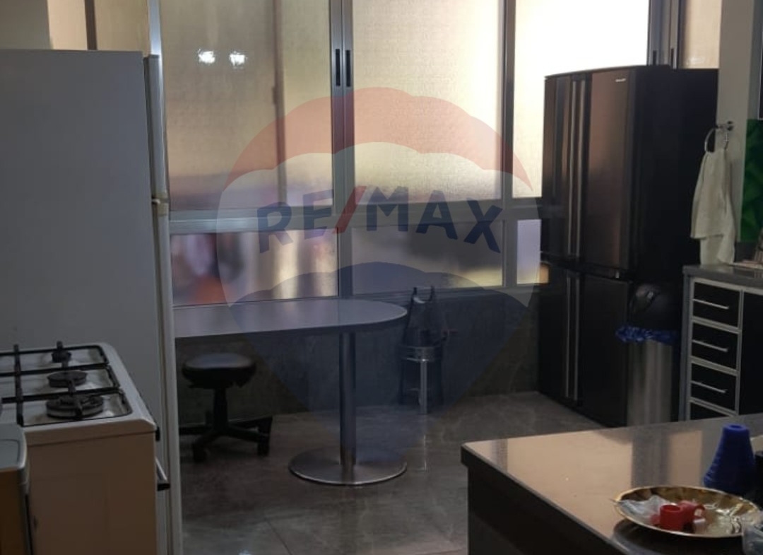 R9-1046 Apartment For Sale in Monla St - Tripoli — Photo 4 of 6