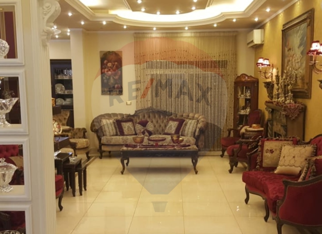 R9-1046 Apartment For Sale in Monla St - Tripoli — Photo 5 of 6