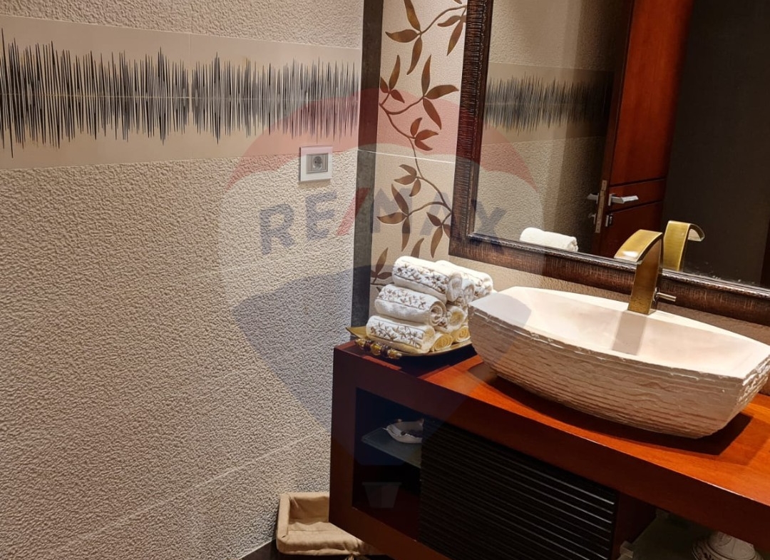 R9-1047 Apartment For Sale in Mina - Tripoli — Photo 11 of 15