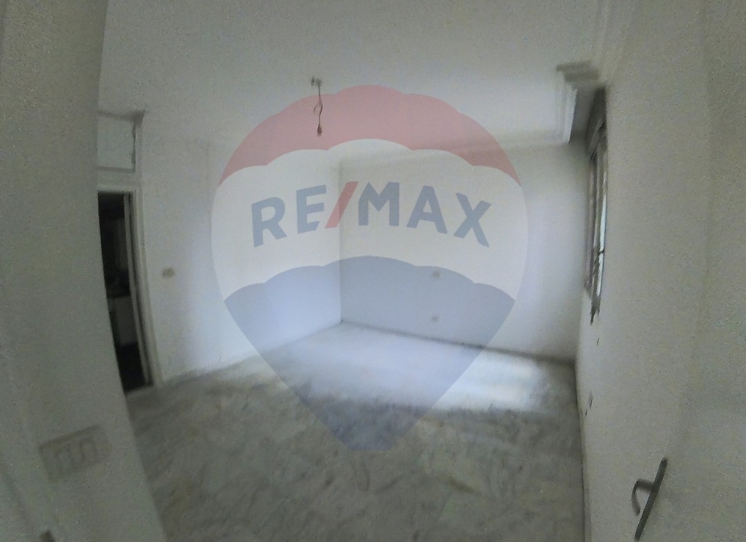 R9-1056 Apartment For Rent in Naqabat Al Atebba - Tripoli — الصورة 4 من 10