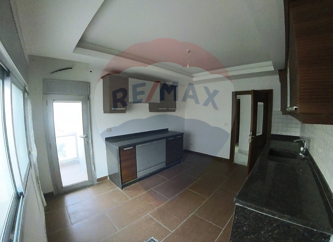 R9-1056 Apartment For Rent in Naqabat Al Atebba - Tripoli — الصورة 9 من 10