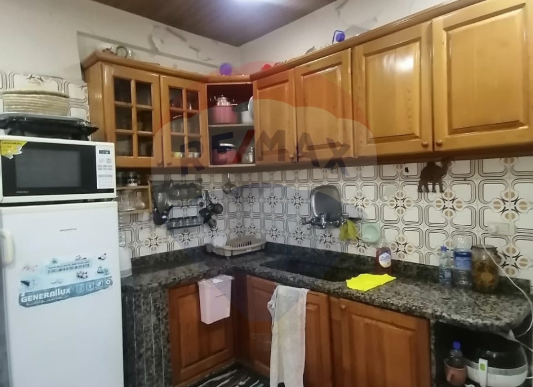 R9-1073 Apartment For Sale in Abou Samra - Tripoli — Photo 5 of 9