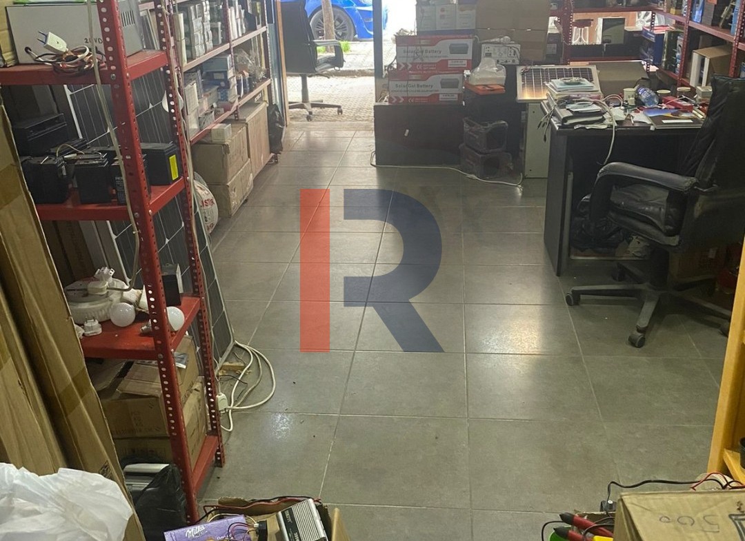 R9-1076 Shop For Sale in Azmi - Tripoli — Photo 2 of 3