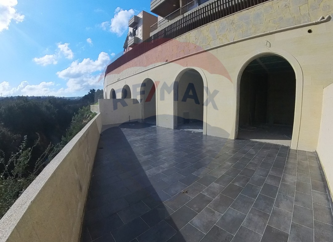 R9-1091 Apartment For Sale in Barsa - Koura — Photo 3 of 5