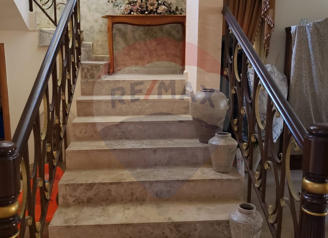 R9-1104 Duplex For Sale in Deddeh - Koura — الصورة 2 من 6