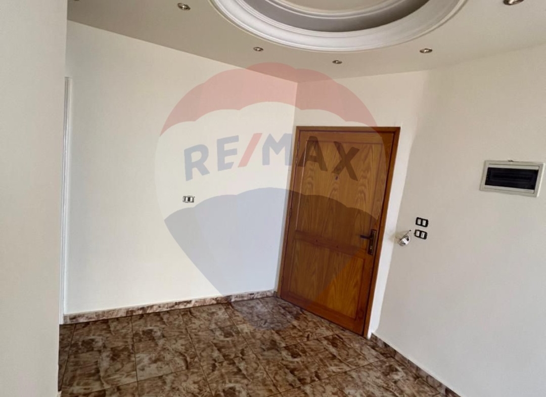 R9-1108 Apartment For Sale in Qalamoun - Tripoli — Photo 6 of 8