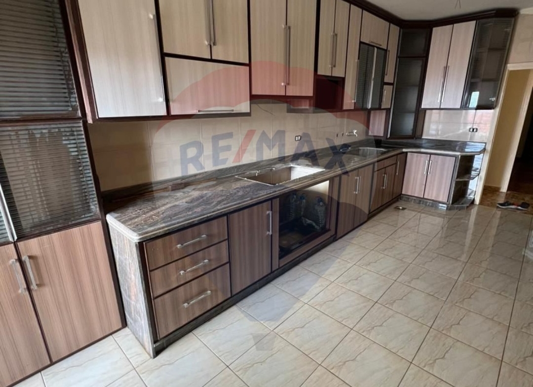 R9-1108 Apartment For Sale in Qalamoun - Tripoli — Photo 7 of 8