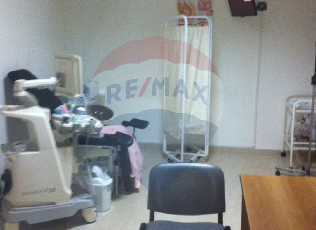 R9-1115 Office Space For Rent in Boulevard - Tripoli — Photo 4 of 5