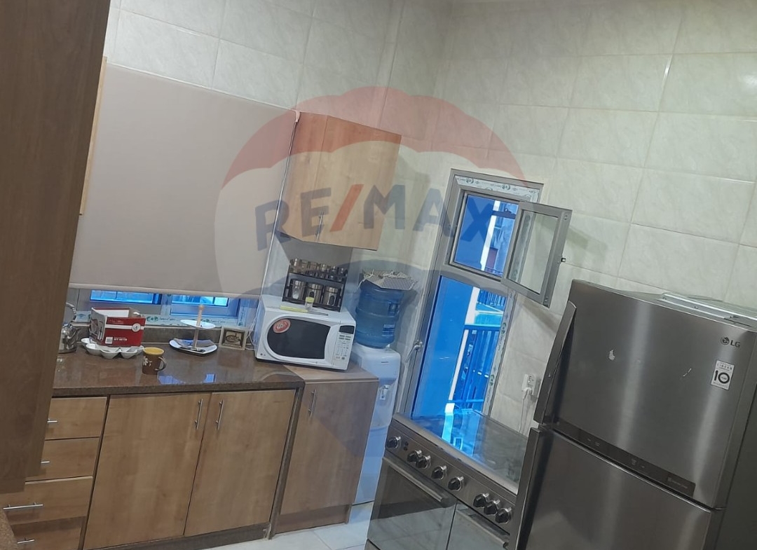 R9-1131 Apartment For Sale in Abou Samra - Tripoli — Photo 2 of 9