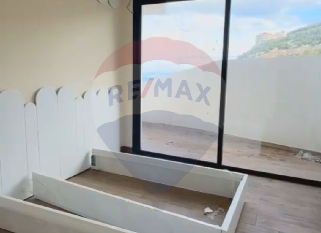 R9-1134 Apartment For Sale in Balamand - Koura — الصورة 2 من 6