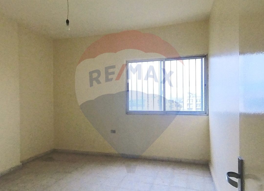 R9-1118 Apartment For Sale in Abou Samra - Tripoli — Photo 7 of 9