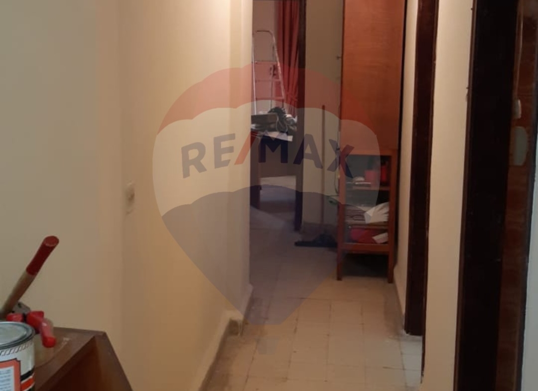 R9-1145 Apartment For Sale in Zahriye - Tripoli — Photo 2 of 5