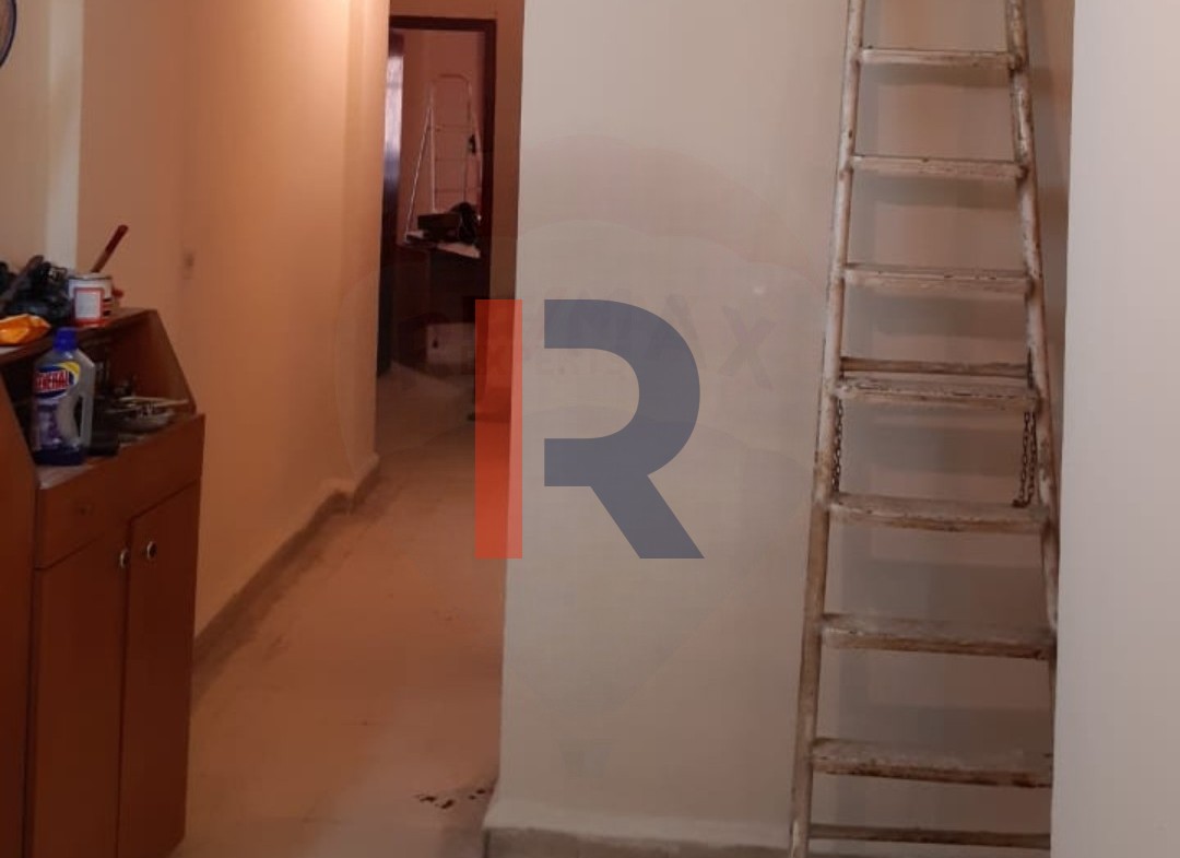 R9-1145 Apartment For Sale in Zahriye - Tripoli — Photo 4 of 5