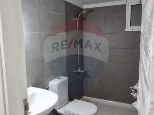R9-1147 Apartment For Sale in Nakhle - Koura — Photo 4 of 13