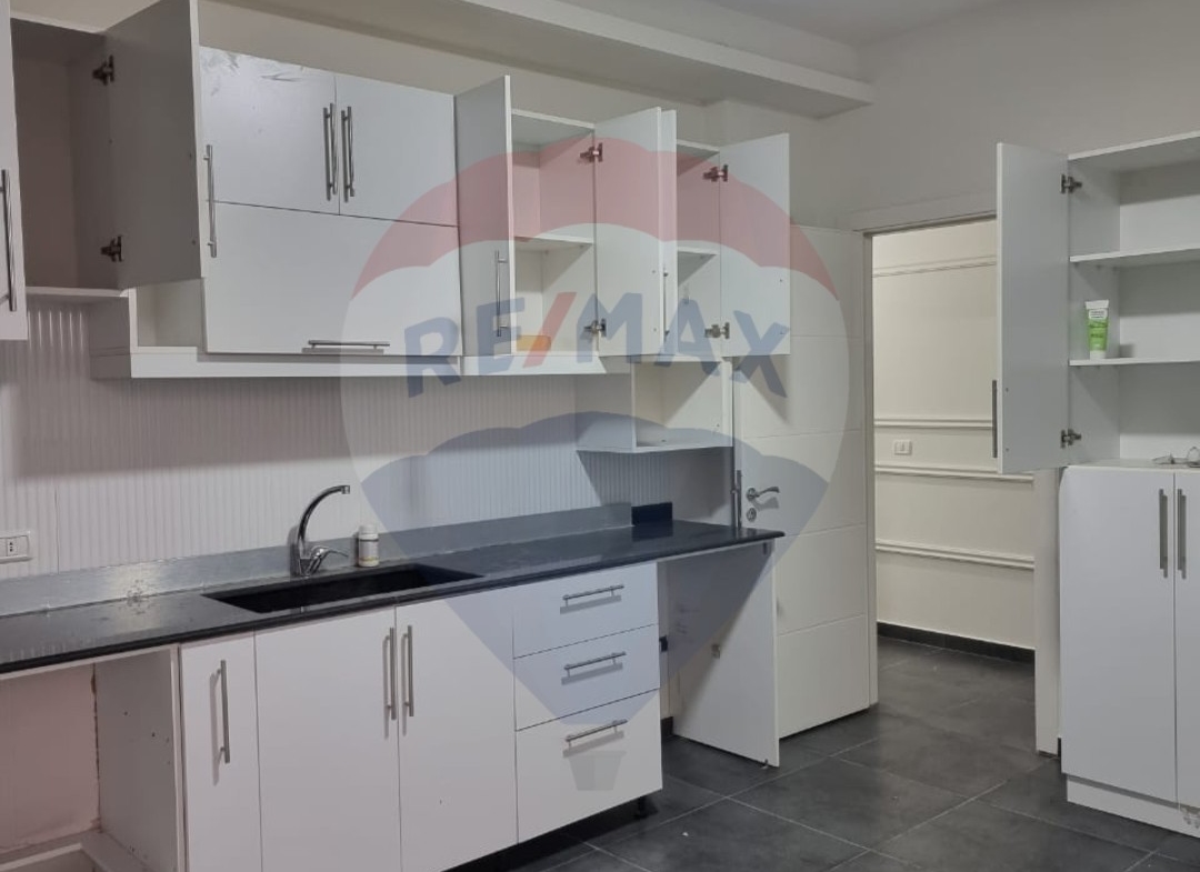 R9-1147 Apartment For Sale in Nakhle - Koura — Photo 8 of 13