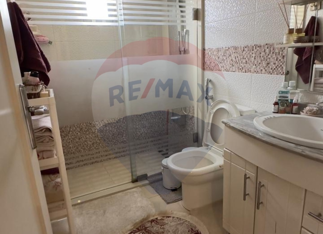 R9-1164 Apartment For Sale in Mouharram - Tripoli — Photo 4 of 5