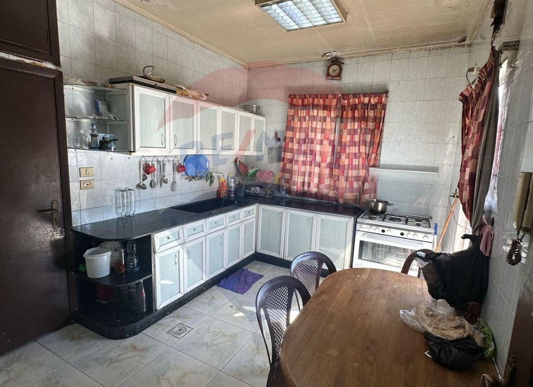R9-1172 Apartment For Sale in Abou Samra - Tripoli — الصورة 2 من 7