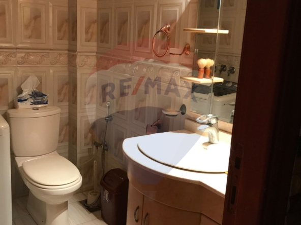 R9-1178 Apartment For Sale in Mina - Tripoli — Photo 4 of 11
