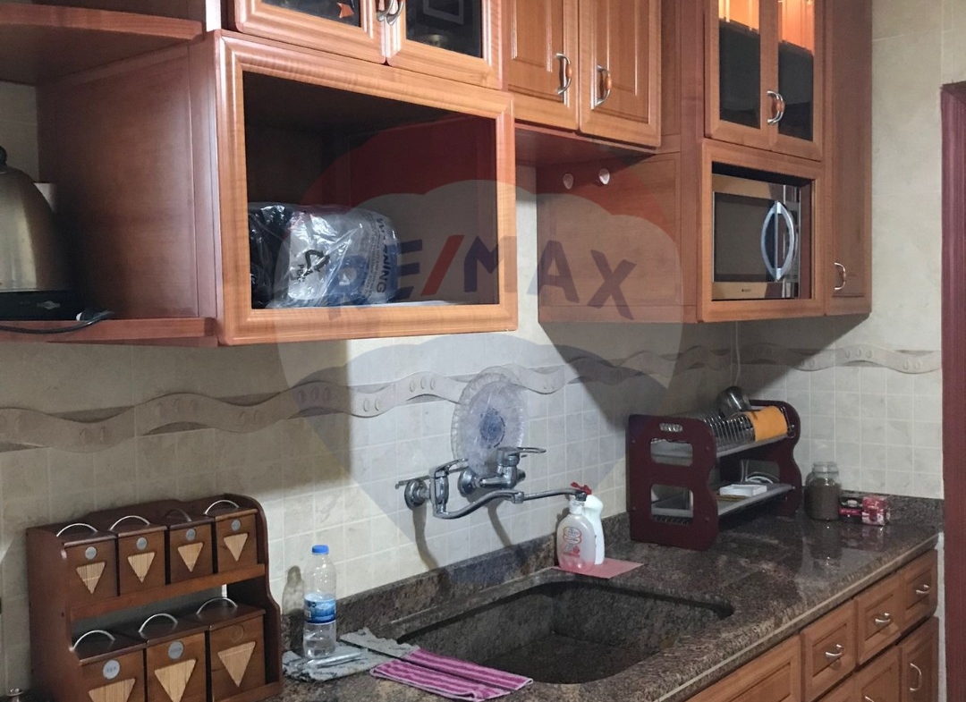 R9-1178 Apartment For Sale in Mina - Tripoli — Photo 9 of 11