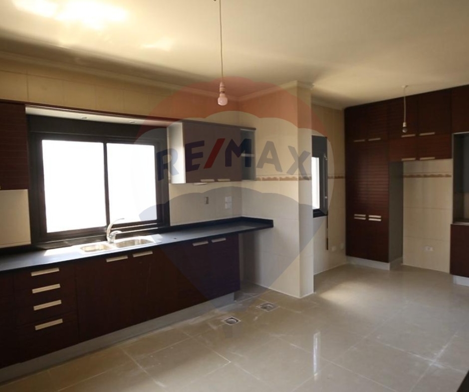 R9-1173 Apartment 300m for sale in Dam w Farez – Tripoli — الصورة 15 من 23