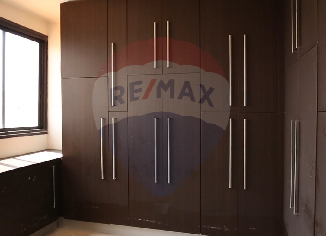 R9-1173 Apartment 300m for sale in Dam w Farez – Tripoli — الصورة 4 من 23