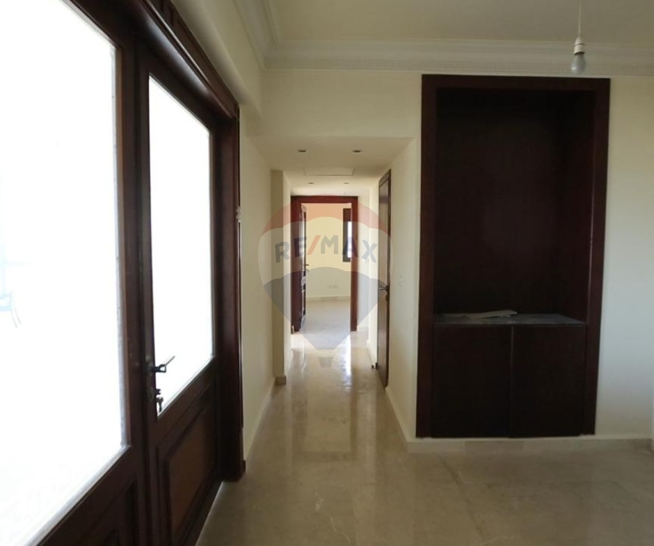 R9-1173 Apartment 300m for sale in Dam w Farez – Tripoli — الصورة 17 من 23