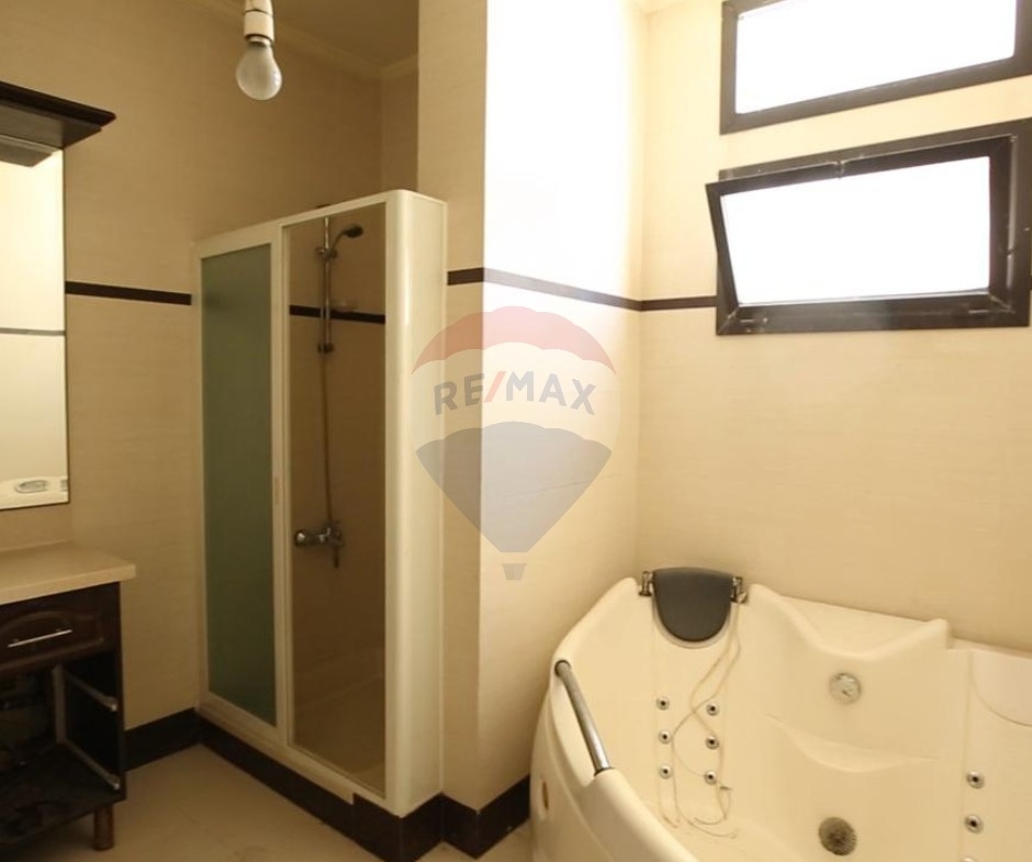 R9-1173 Apartment 300m for sale in Dam w Farez – Tripoli — الصورة 18 من 23