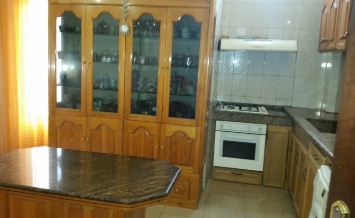 R9-96 Apartment for sale in Abi Samra, Tripoli — الصورة 8 من 10