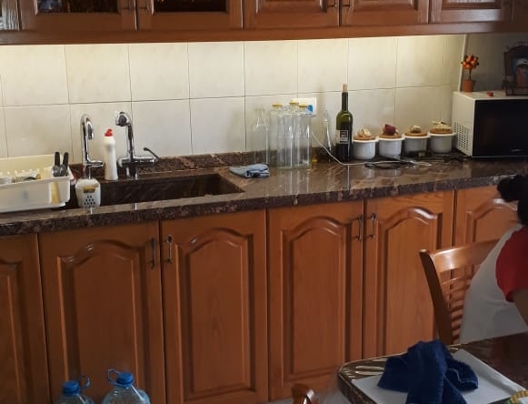 R9-167 Mountain view Furnished apartment for sale in Baabda — الصورة 5 من 9