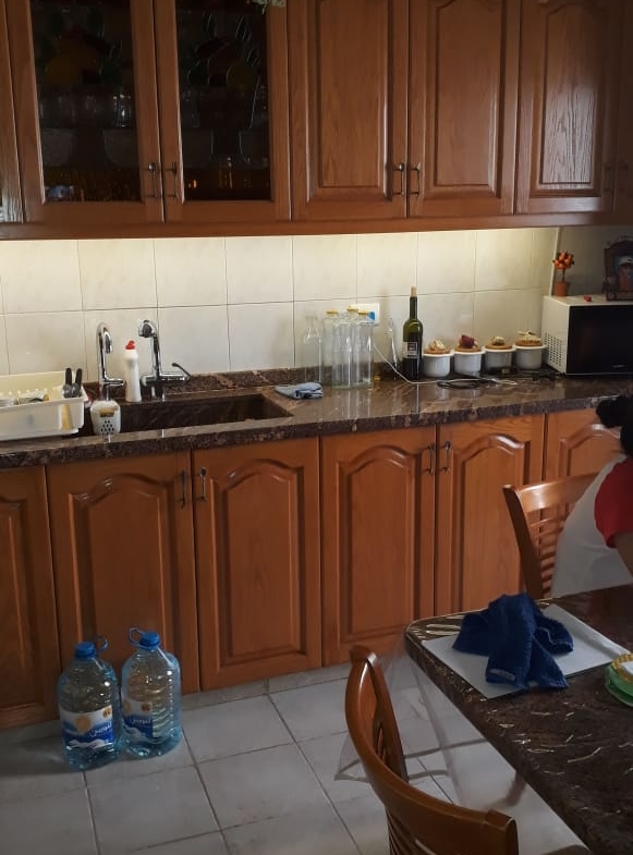 R9-167 Mountain view Furnished apartment for sale in Baabda — الصورة 5 من 9