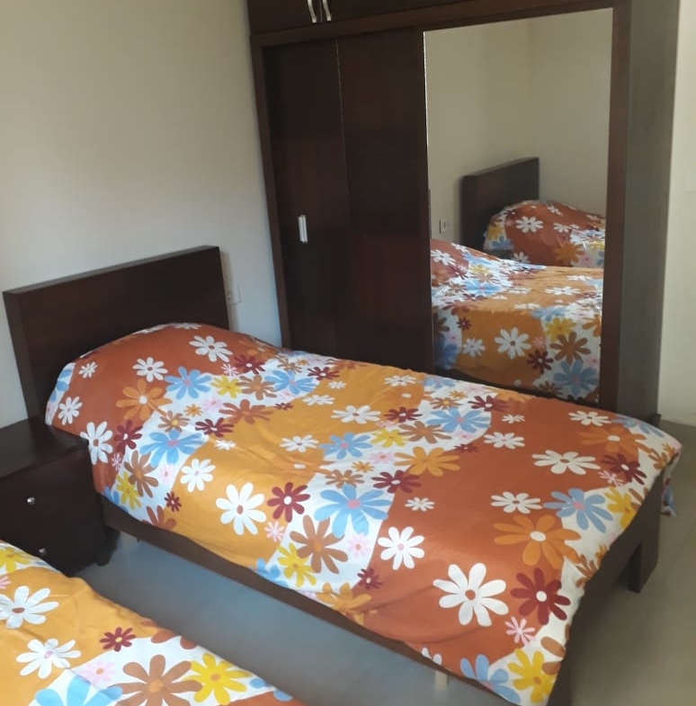 R9-168 Furnished cozy apartment for sale in Achrafieh, Beirut — الصورة 3 من 5