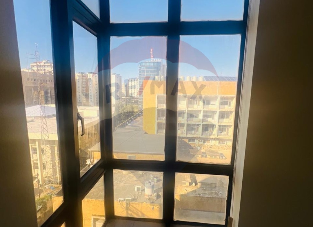 R9-1185 Office For Rent in Boulevard - Tripoli — الصورة 2 من 5