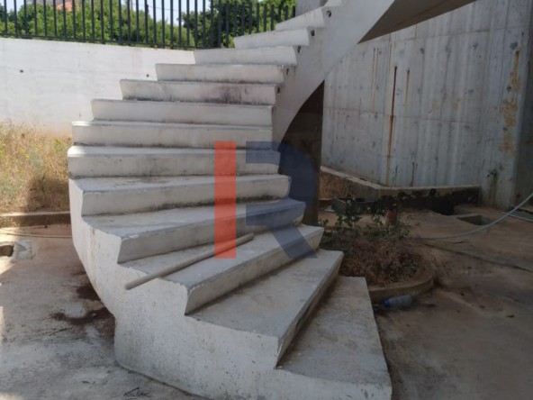 R9-1202 Villa For Sale in Nakhle - Koura — Photo 2 of 5