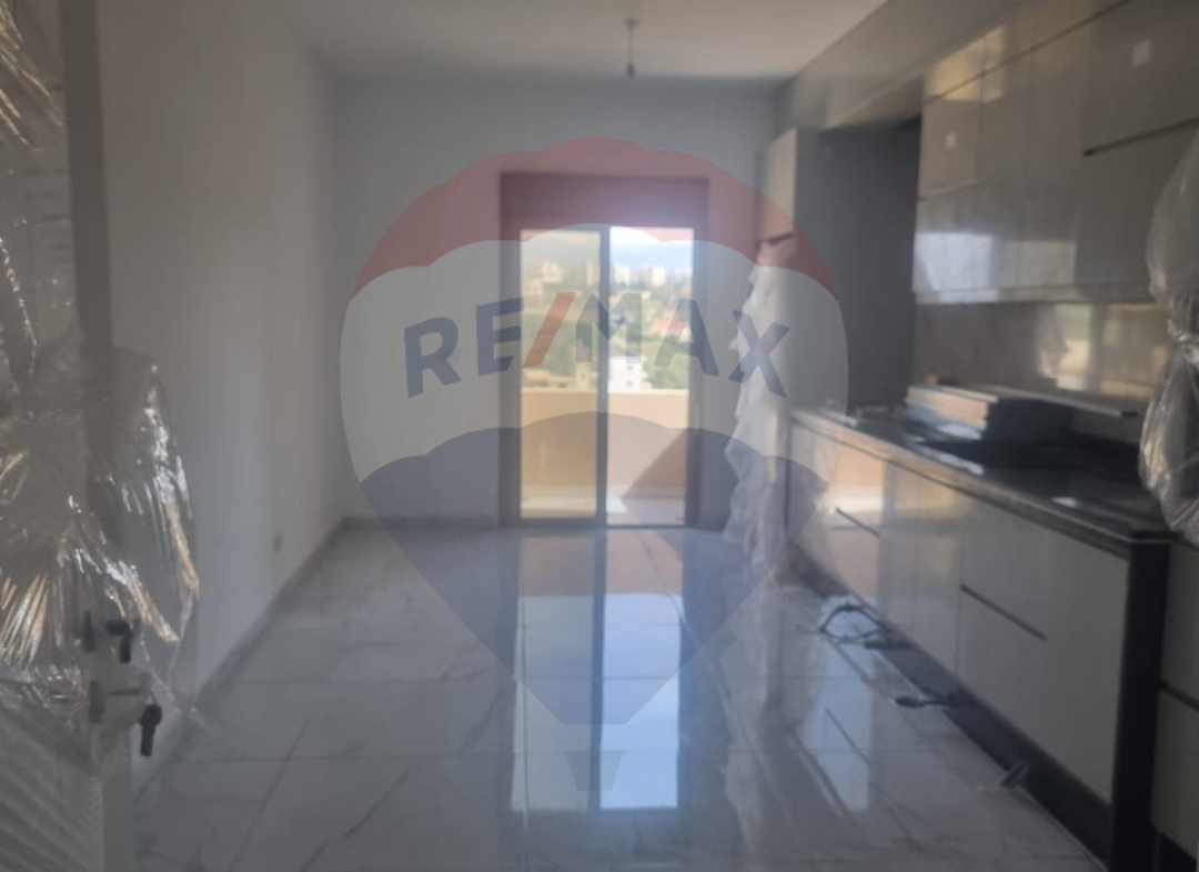 R9-1220 Duplex For Sale in Deddeh - Koura — الصورة 3 من 8