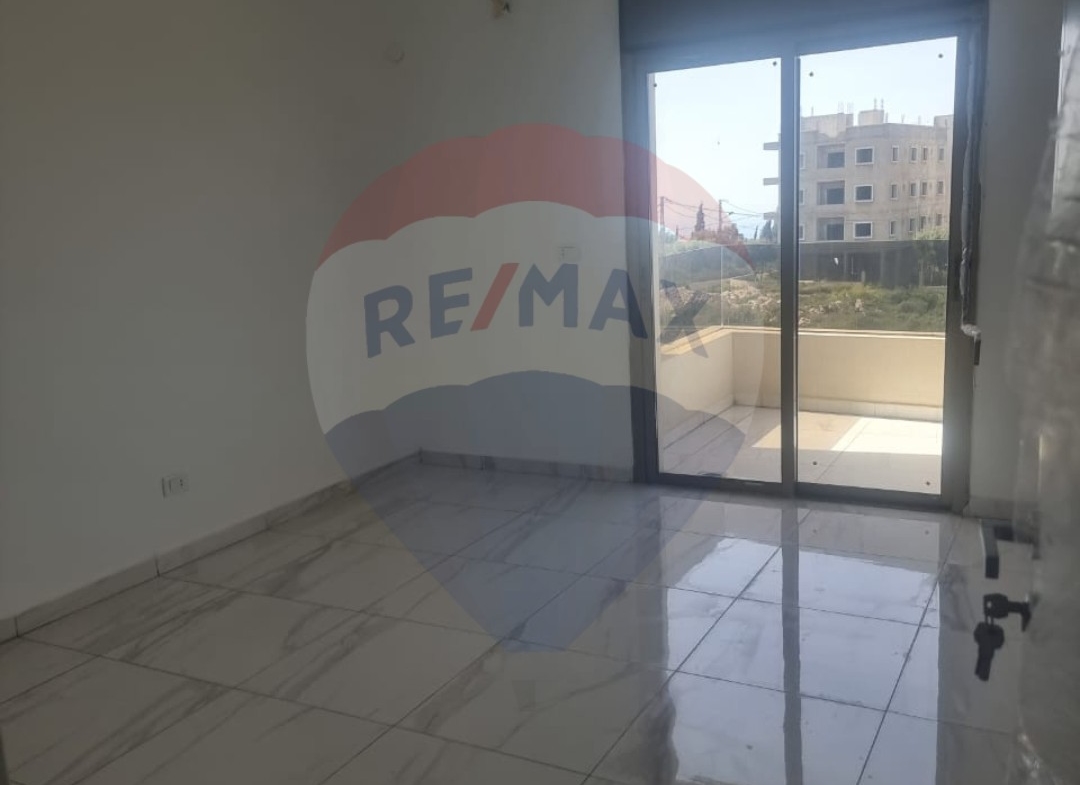 R9-1220 Duplex For Sale in Deddeh - Koura — الصورة 5 من 8