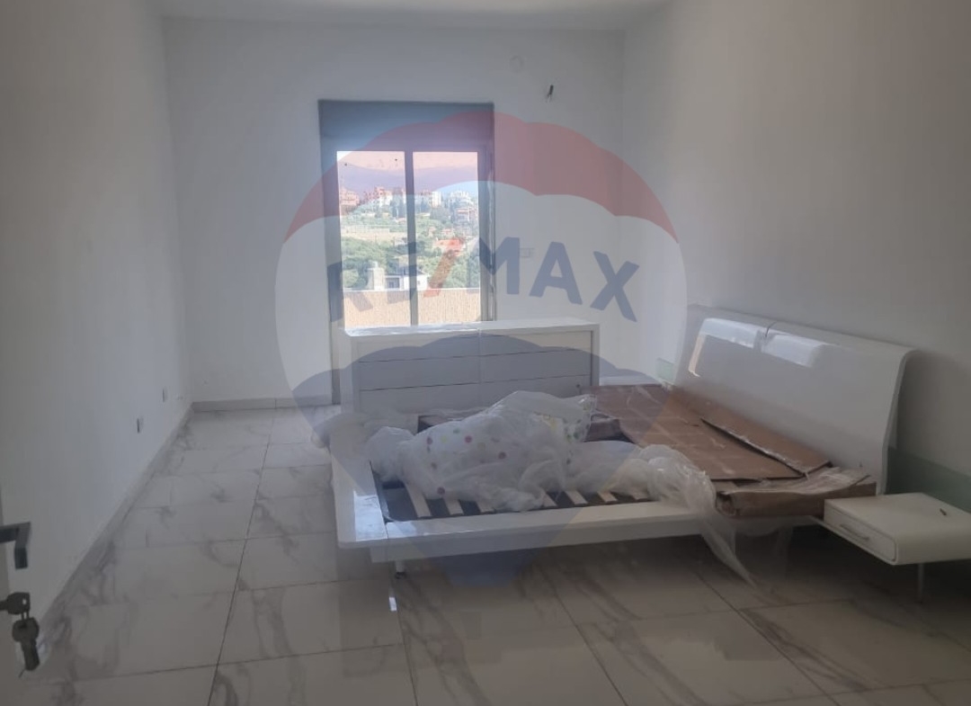 R9-1220 Duplex For Sale in Deddeh - Koura — الصورة 6 من 8
