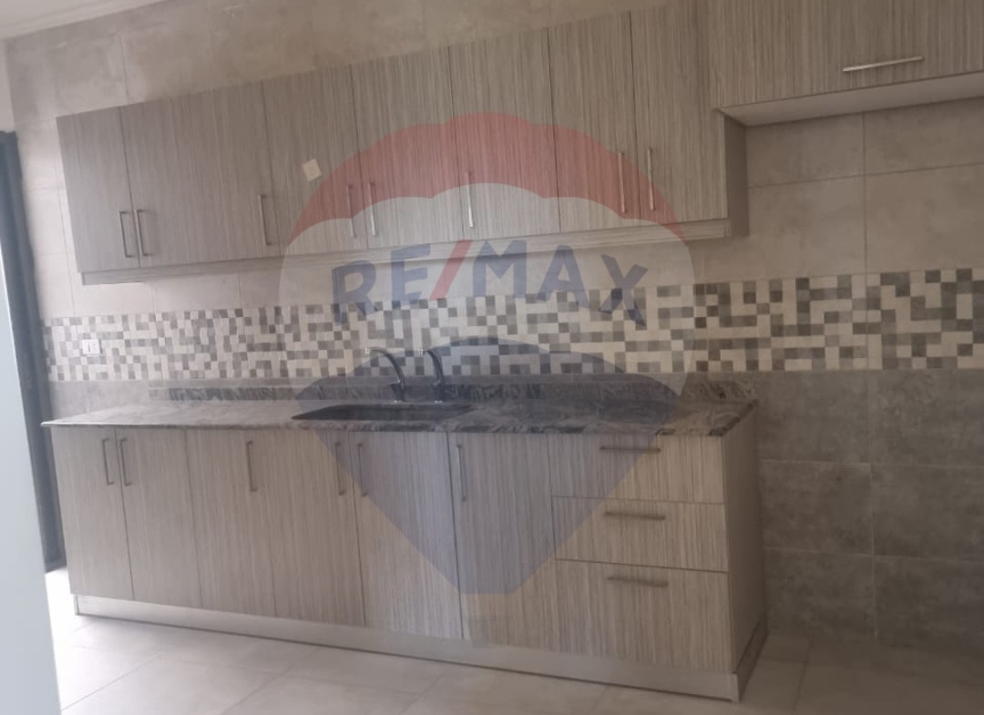 R9-1224 Apartment For Sale in Deddeh - Koura — الصورة 2 من 6