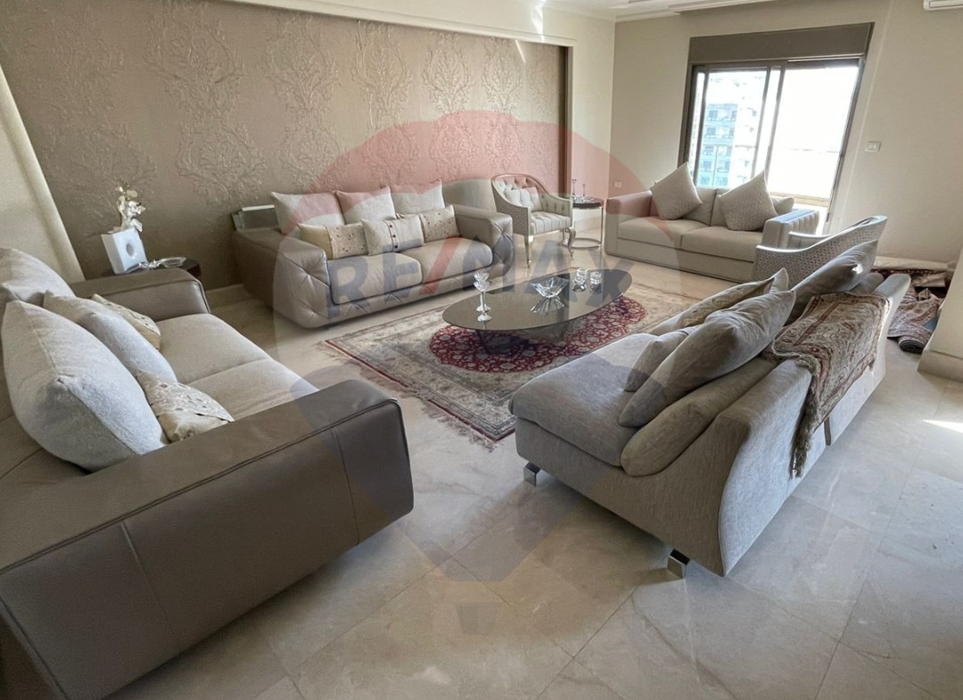 R9-1228 Apartment For Sale in Dam &amp; Farez - Tripoli — Photo 2 of 10