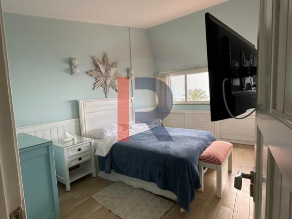 R9-1237 Chalet For Rent in Miramar - Qalamoun — Photo 3 of 8