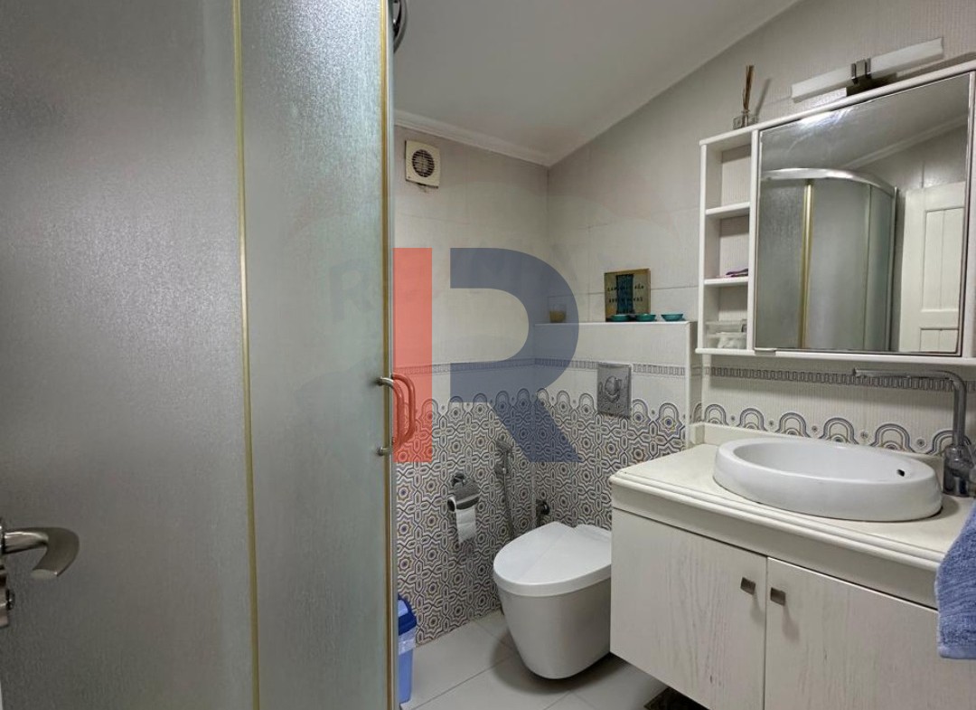 R9-1237 Chalet For Rent in Miramar - Qalamoun — Photo 4 of 8