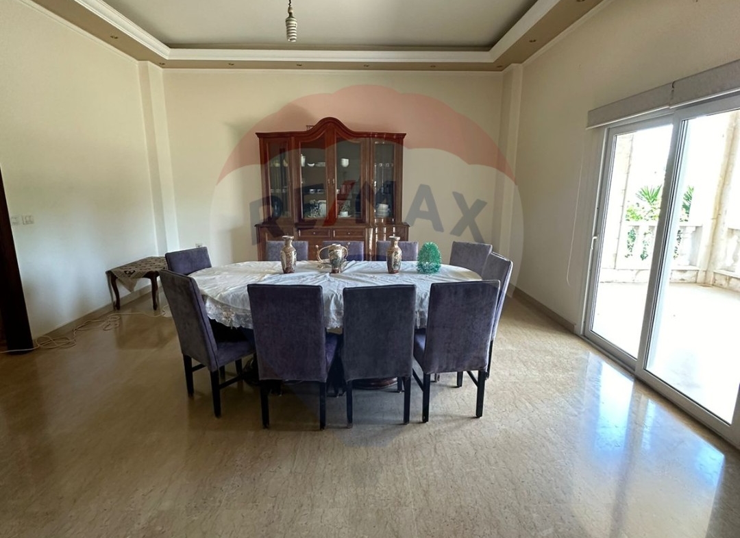 R9-1249 Villa For Sale in Batroumin - Koura — Photo 5 of 9