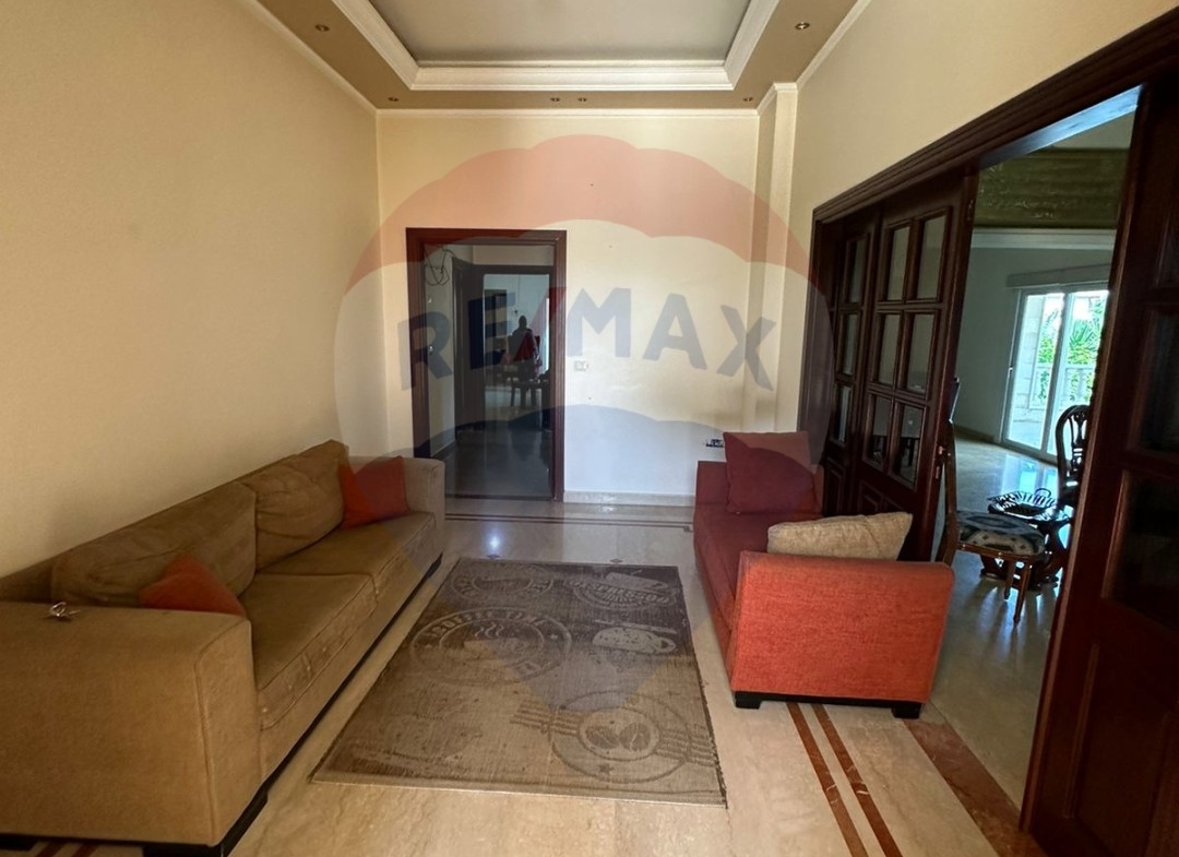 R9-1249 Villa For Sale in Batroumin - Koura — Photo 7 of 9