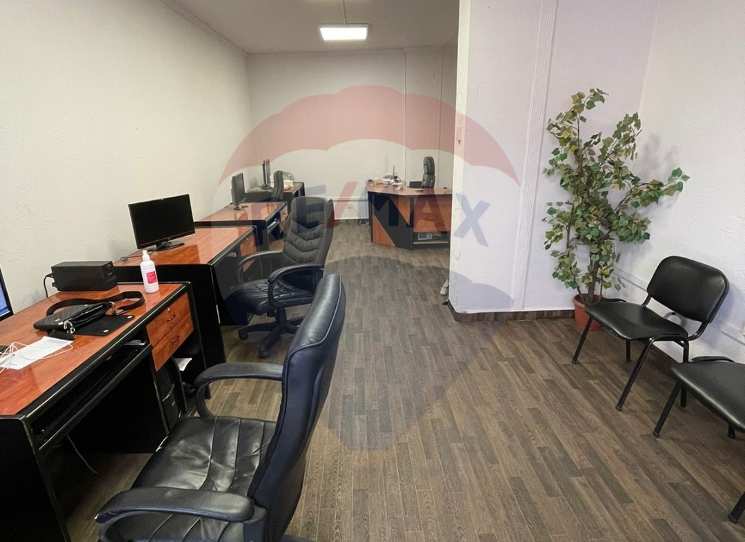 R9-1250 Shop For Sale in City Complex Mall-Tripoli — الصورة 2 من 2