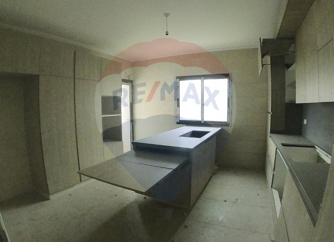 R9-1281 Apartment 200m for sale in Dam w Farez – Tripoli — Photo 3 of 14