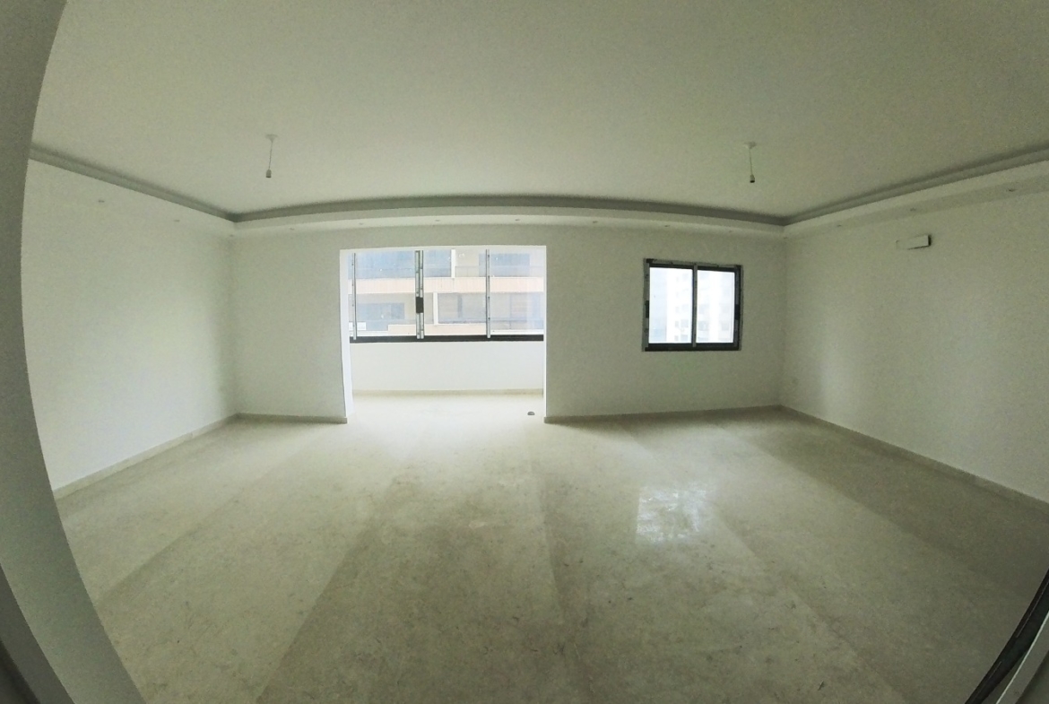 R9-1281 Apartment 200m for sale in Dam w Farez – Tripoli — Photo 10 of 14