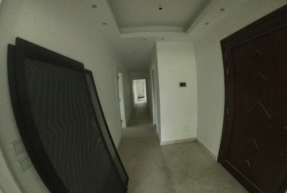 R9-1281 Apartment 200m for sale in Dam w Farez – Tripoli — Photo 12 of 14