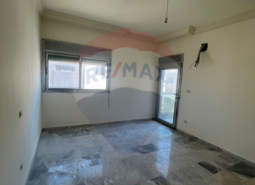 R9-1332 Sea view 205m Apartment for sale in Mina street - Tripoli! — Photo 11 of 12