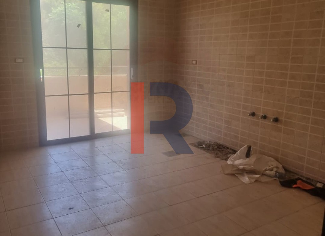R9-1307 Apartment 180m² for Sale in Nakhle! — Photo 2 of 4